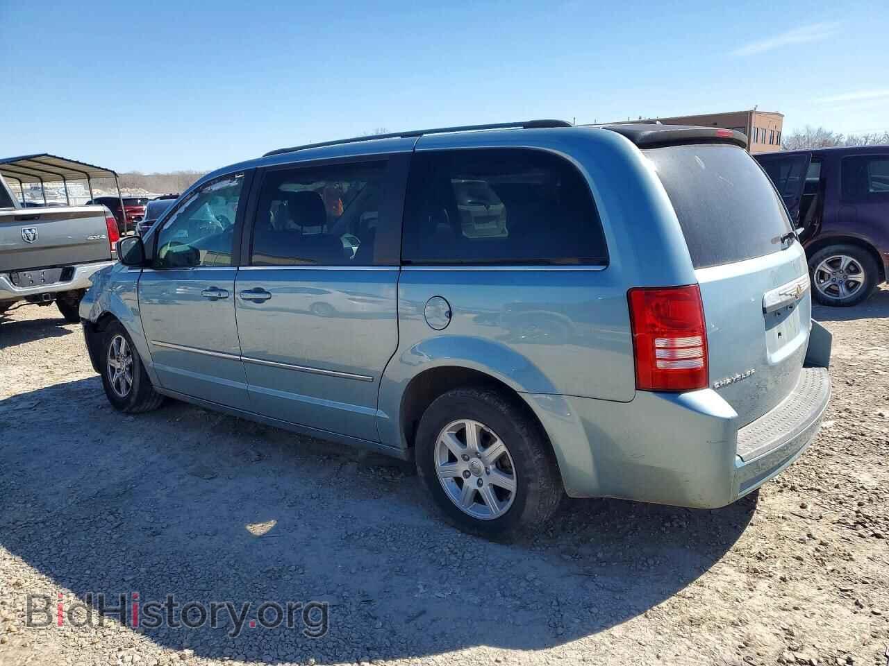 2010 CHRYSLER MINIVAN - VIN: 2A4RR5D17AR243707 - Фото 2