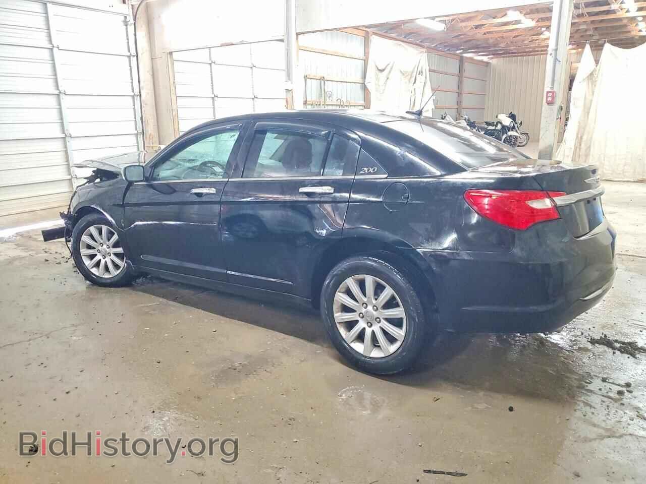 2013 CHRYSLER 200 - VIN: 1C3CCBCG2DN500473 - Фото 2