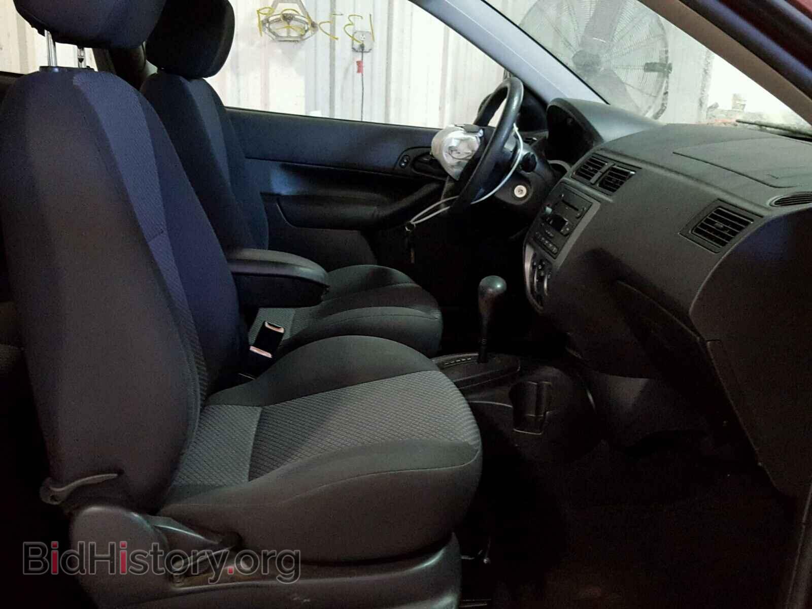 2006 FORD FOCUS - VIN: 1FAFP31NX6W156530 - Фото 5