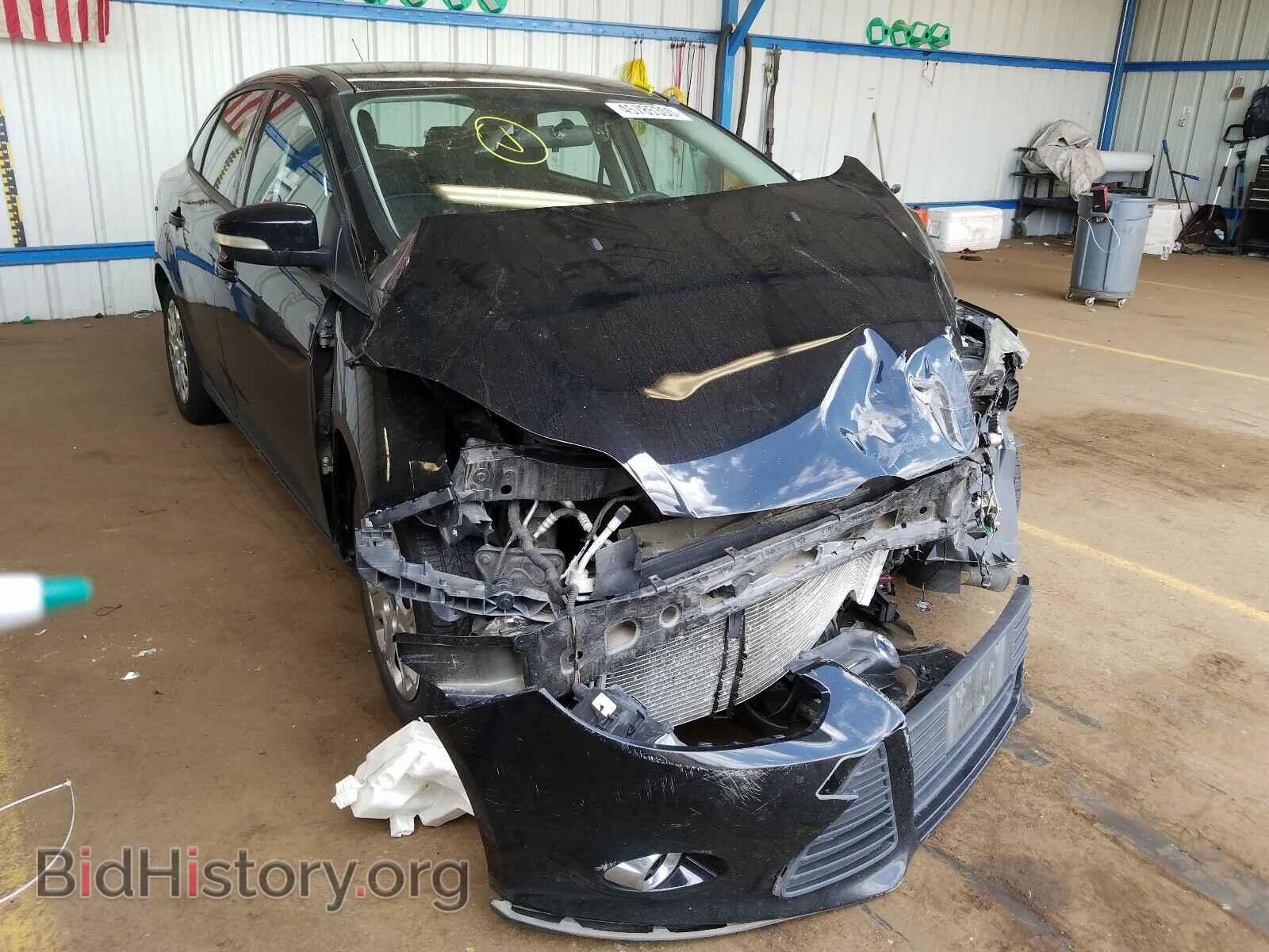 Photo 1FAHP3F28CL236476 - FORD FOCUS 2012
