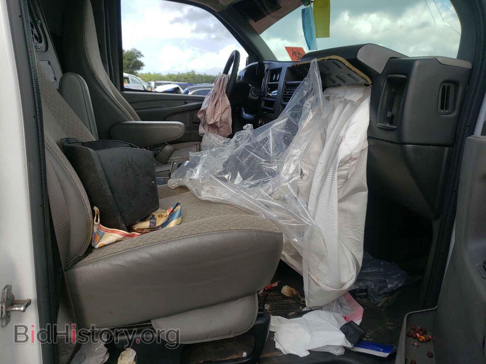 2014 CHEVROLET EXPRESS - VIN: 1GCWGFCA4E1210454 - Фото 5
