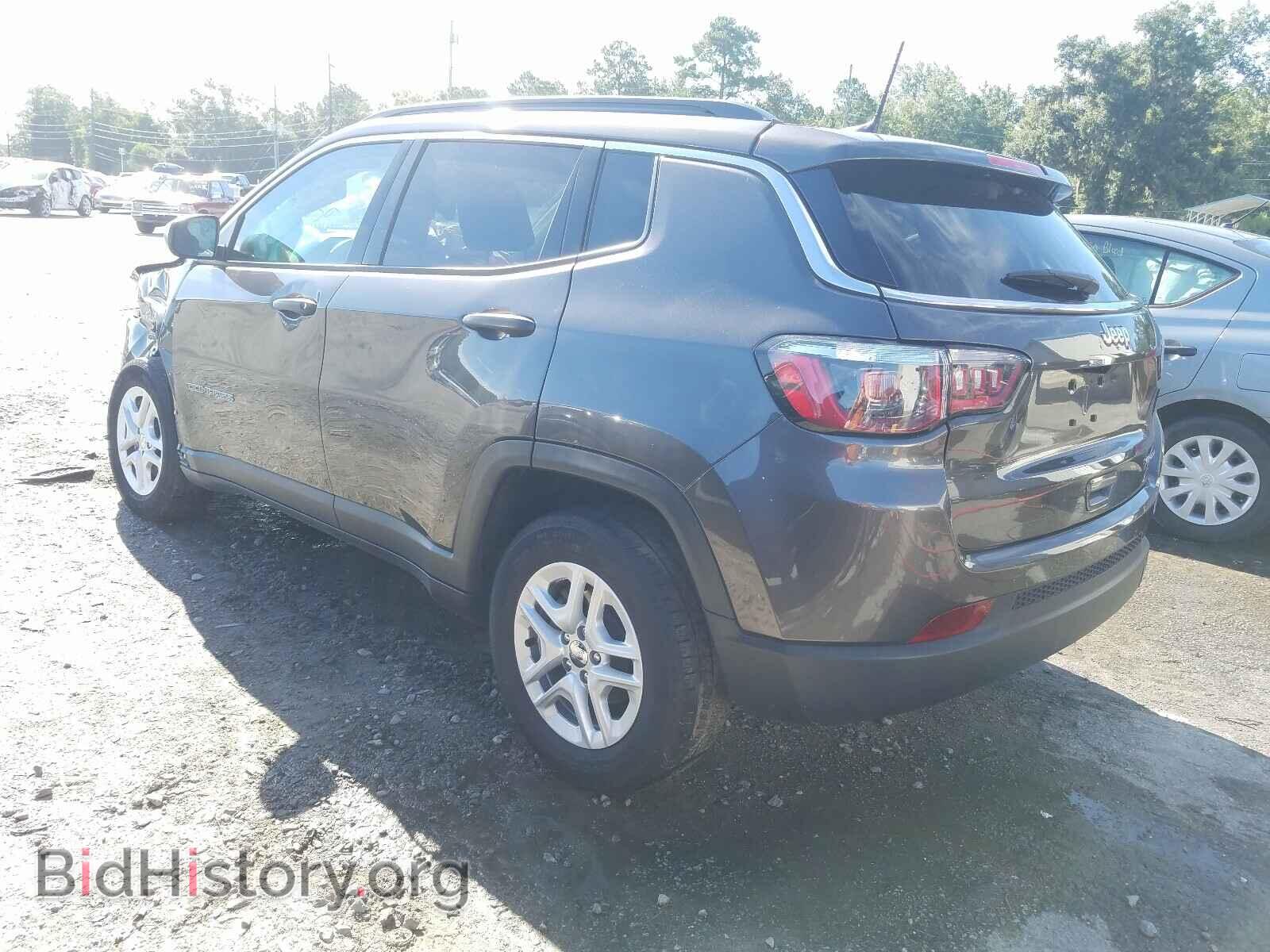 2019 JEEP COMPASS - VIN: 3C4NJCAB8KT676996 - Фото 3