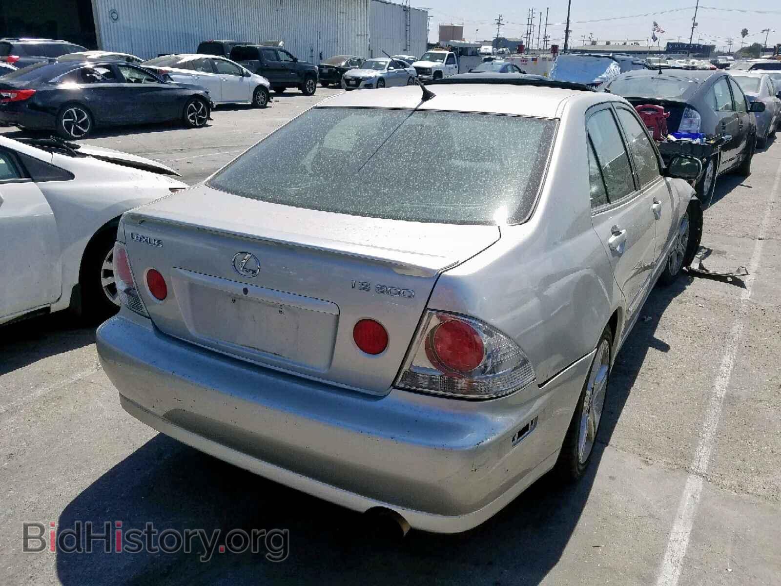 2002 LEXUS IS - VIN: JTHBD192920045110 - Photo 4