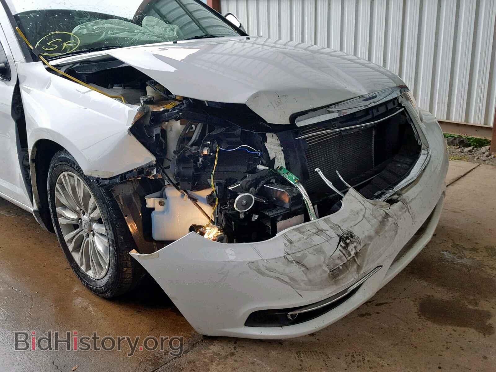 2012 CHRYSLER 200 - VIN: 1C3CCBCG6CN146441 - Фото 9