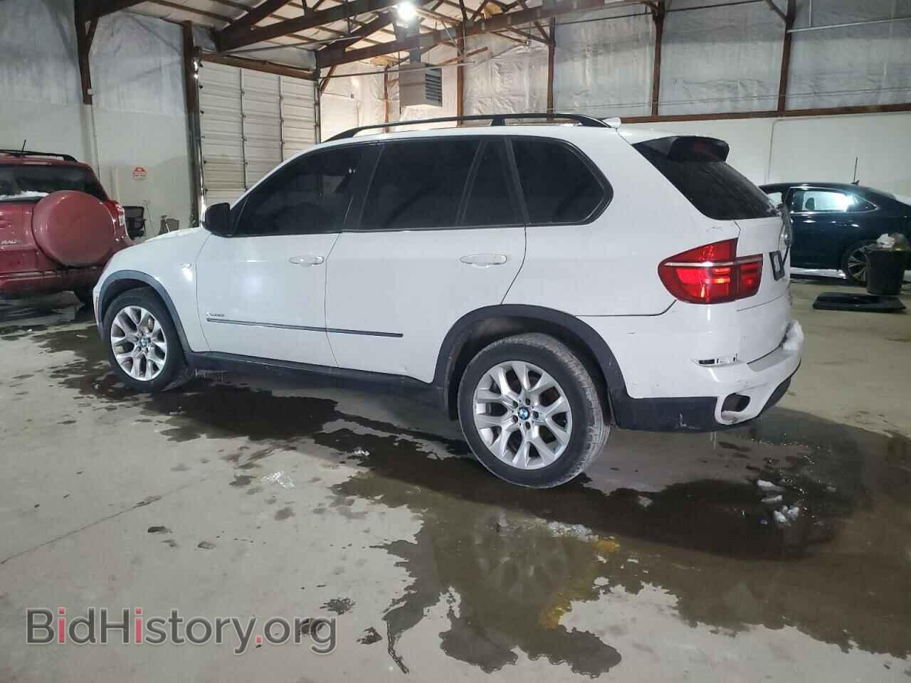 2013 BMW X5 - VIN: 5UXZV4C51D0B17164 - Фото 2