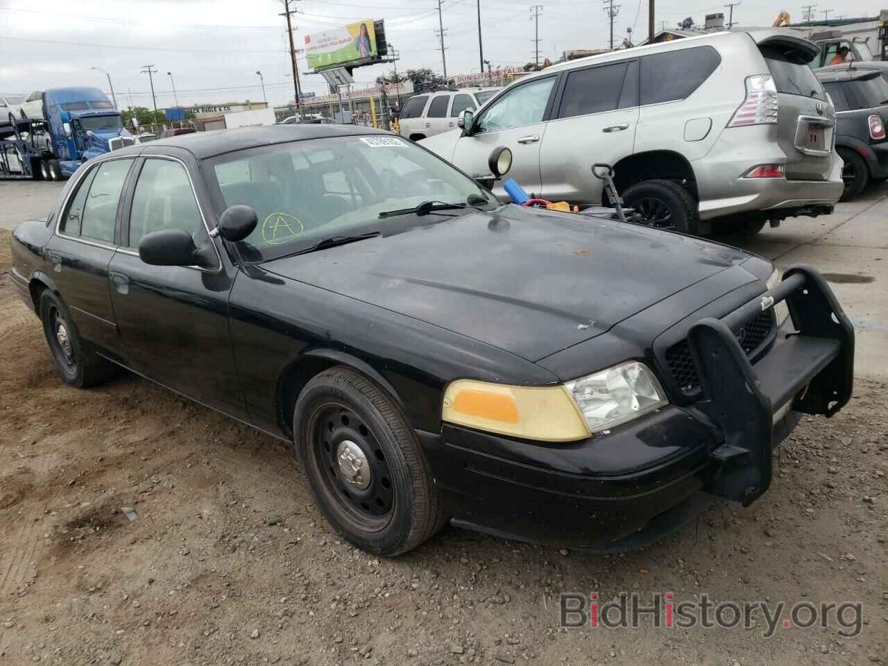 Photo 2FAFP71WX6X146083 - FORD CROWN VIC 2006