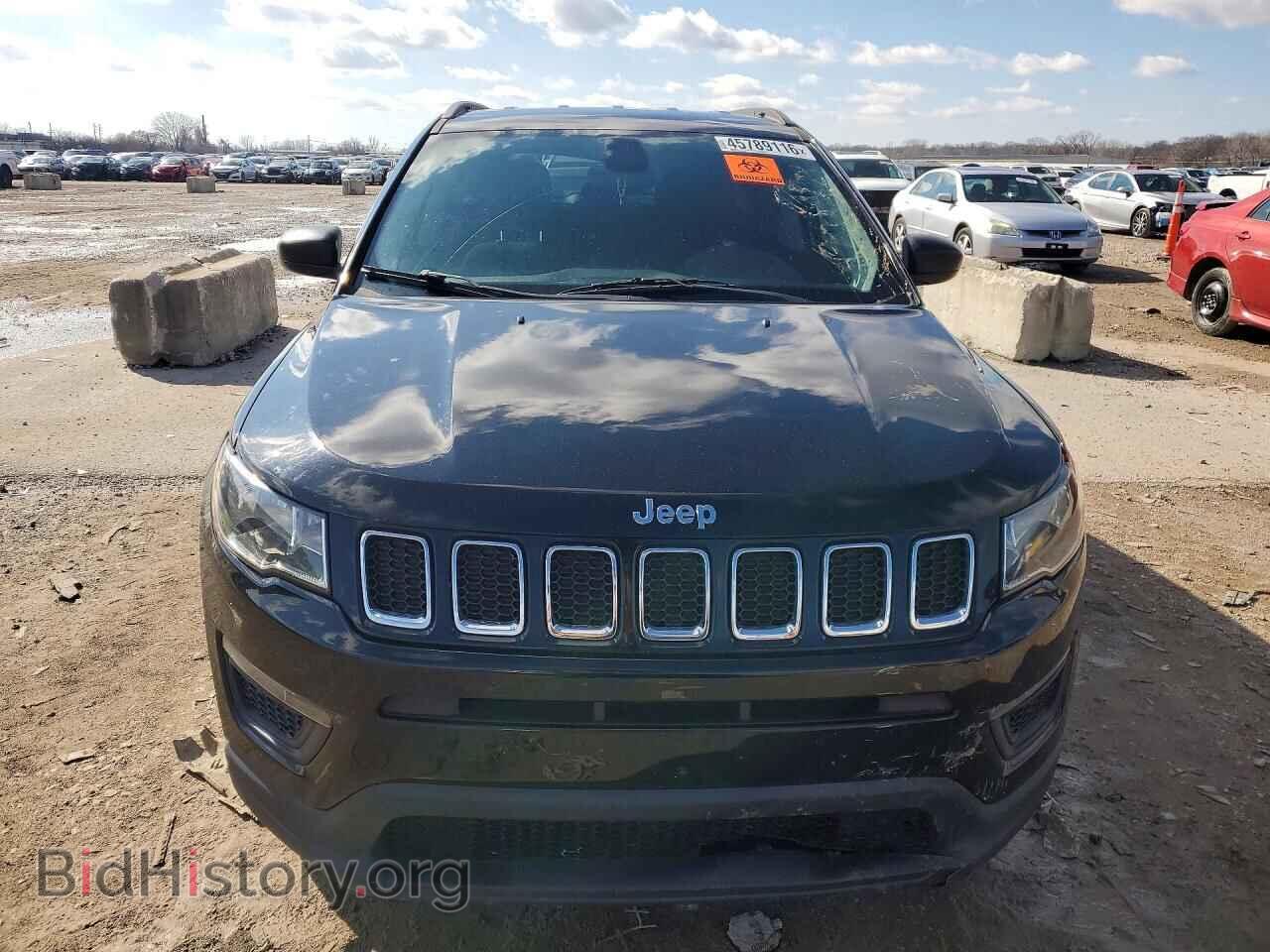 2018 JEEP COMPASS - VIN: 3C4NJDAB1JT261670 - Фото 5