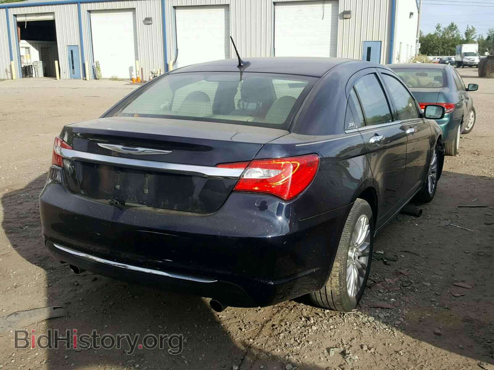 2011 CHRYSLER 200 - VIN: 1C3BC2FG1BN570986 - Фото 4