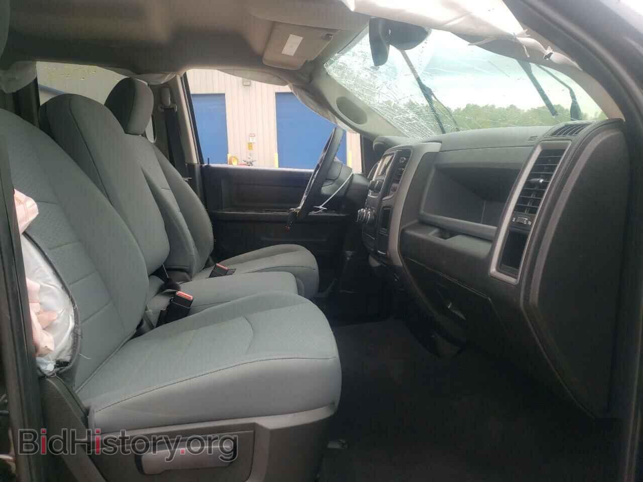 2018 RAM 1500 - VIN: 1C6RR7FG7JS264260 - Фото 5