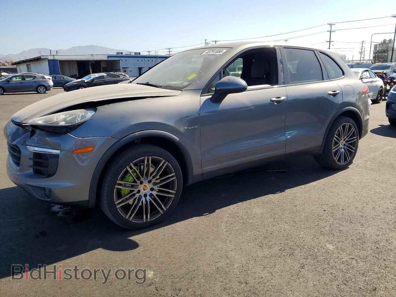 Photo WP1AE2A25GLA61725 - PORSCHE CAYENNE 2016