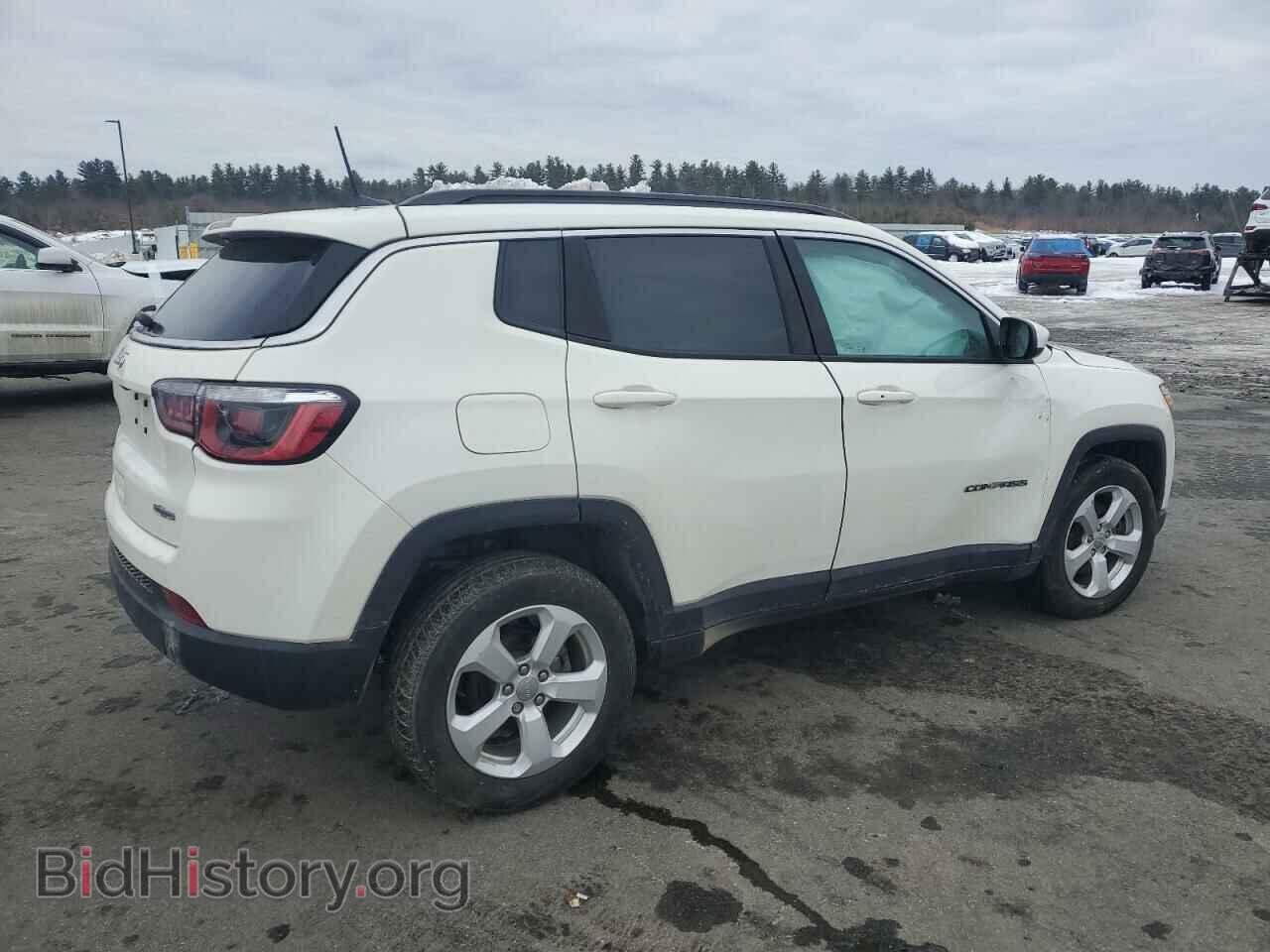 2018 JEEP COMPASS - VIN: 3C4NJDBB1JT398204 - Фото 3