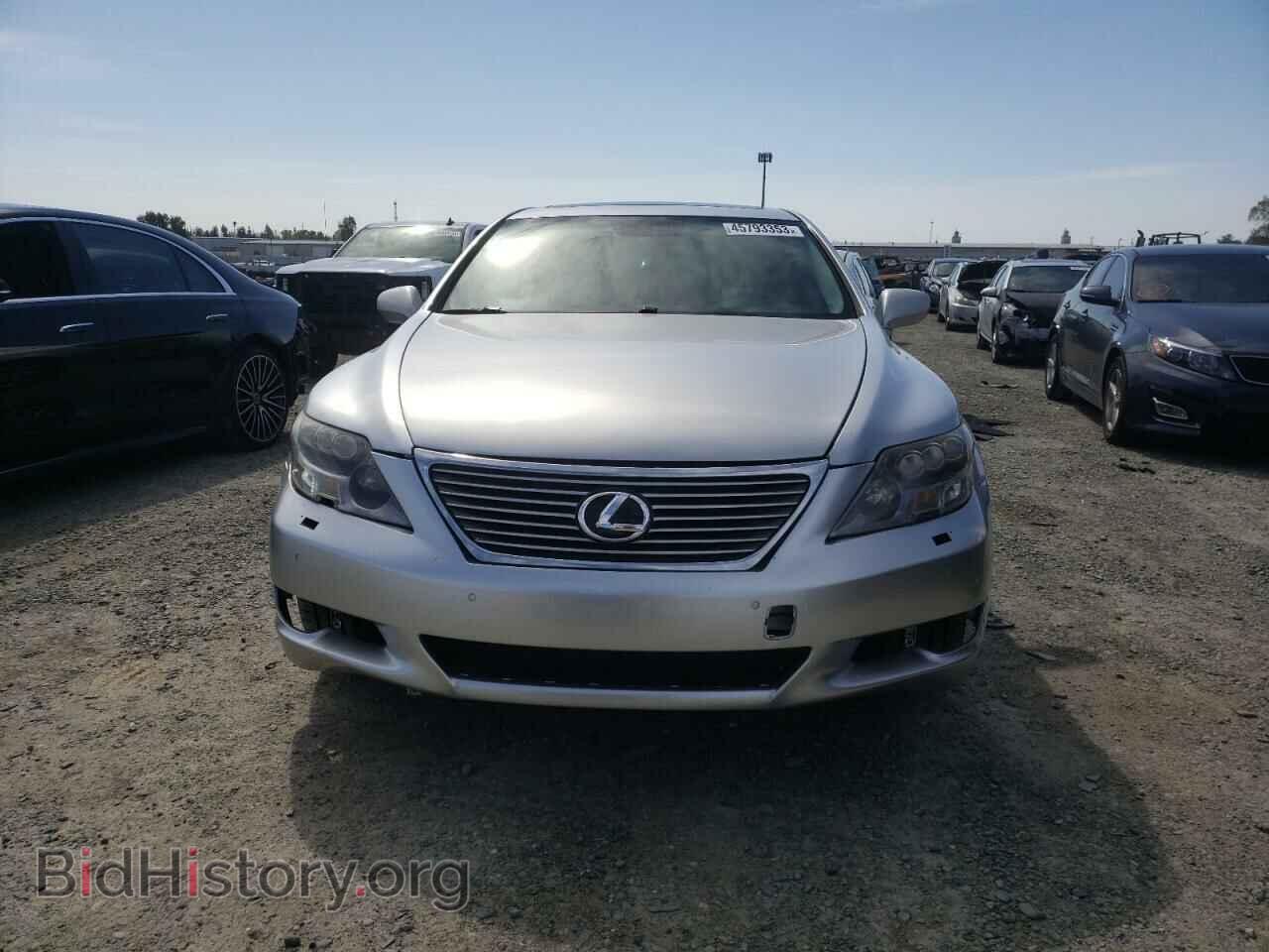 2009 LEXUS LS600 - VIN: JTHDU46F295010326 - Photo 5