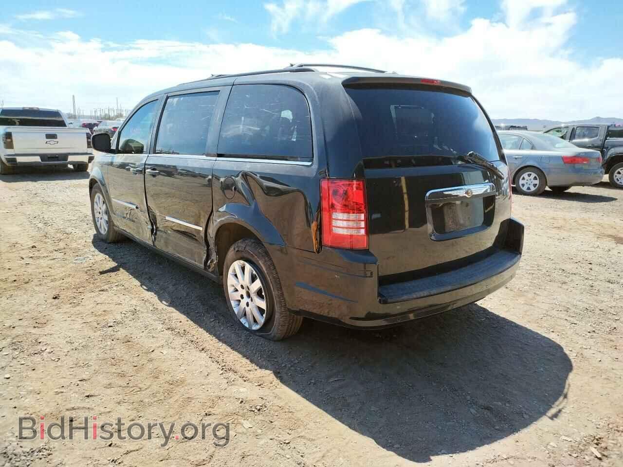 2010 CHRYSLER MINIVAN - VIN: 2A4RR8DX5AR438985 - Photo 3