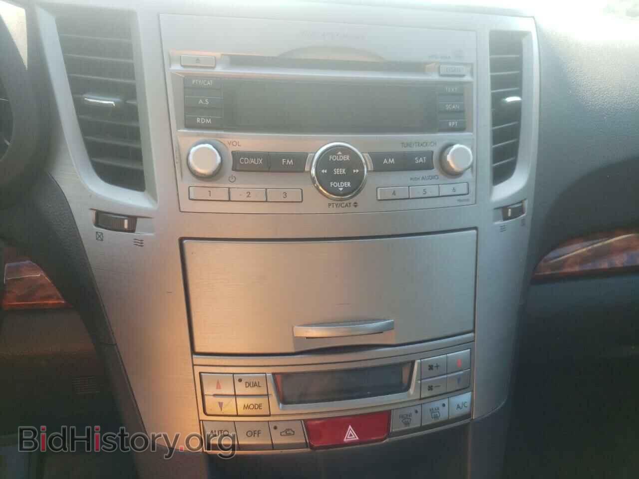 2011 SUBARU OUTBACK - VIN: 4S4BRDKC4B2364096 - Photo 9