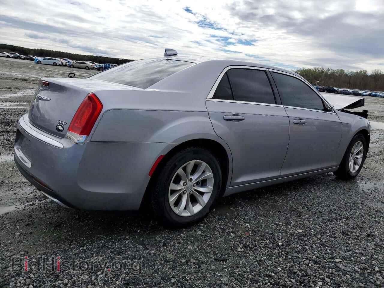 2015 CHRYSLER 300 - VIN: 2C3CCAAG9FH833097 - Фото 3