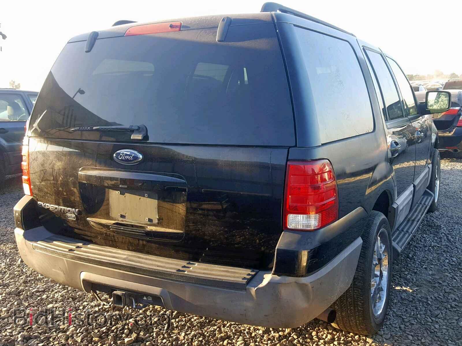 2006 FORD EXPEDITION - VIN: 1FMPU15566LA87354 - Фото 4