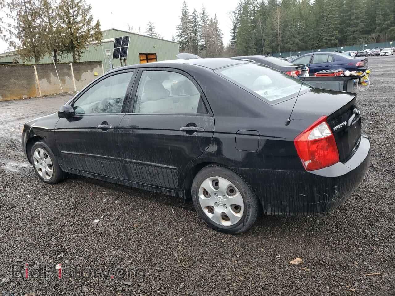 2006 KIA SPECTRA - VIN: KNAFE121X65360845 - Фото 2