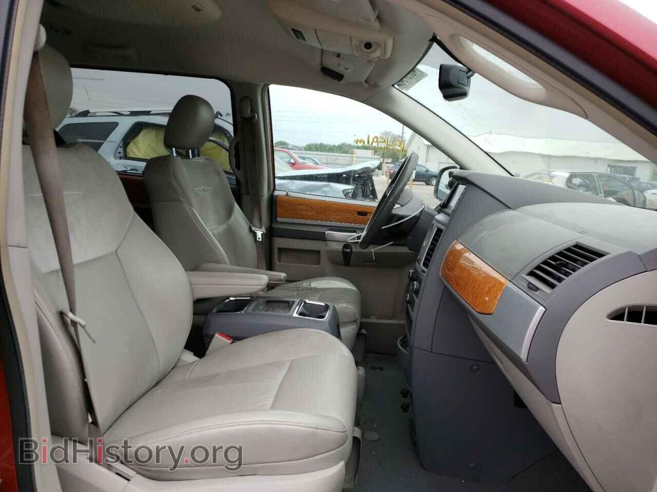 2008 CHRYSLER MINIVAN - VIN: 2A8HR64X28R662417 - Фото 5