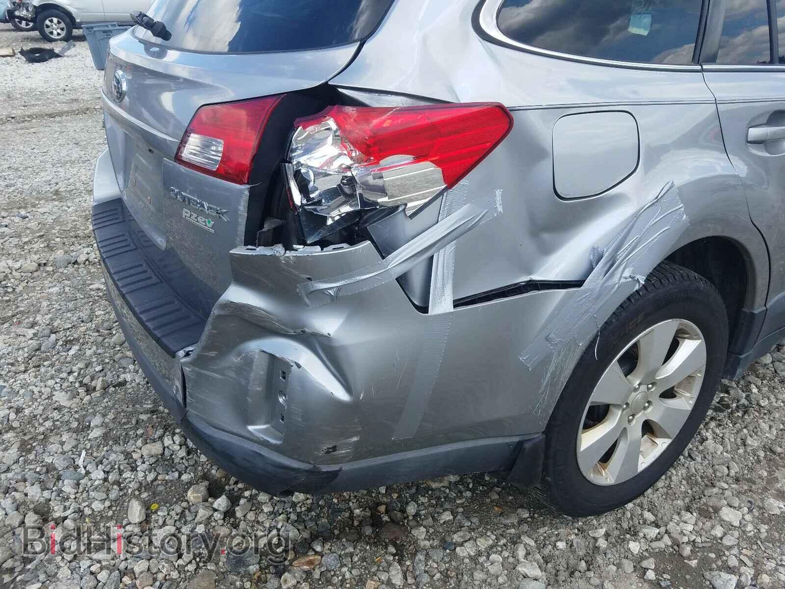 2011 SUBARU OUTBACK - VIN: 4S4BRBCC9B3322634 - Photo 9