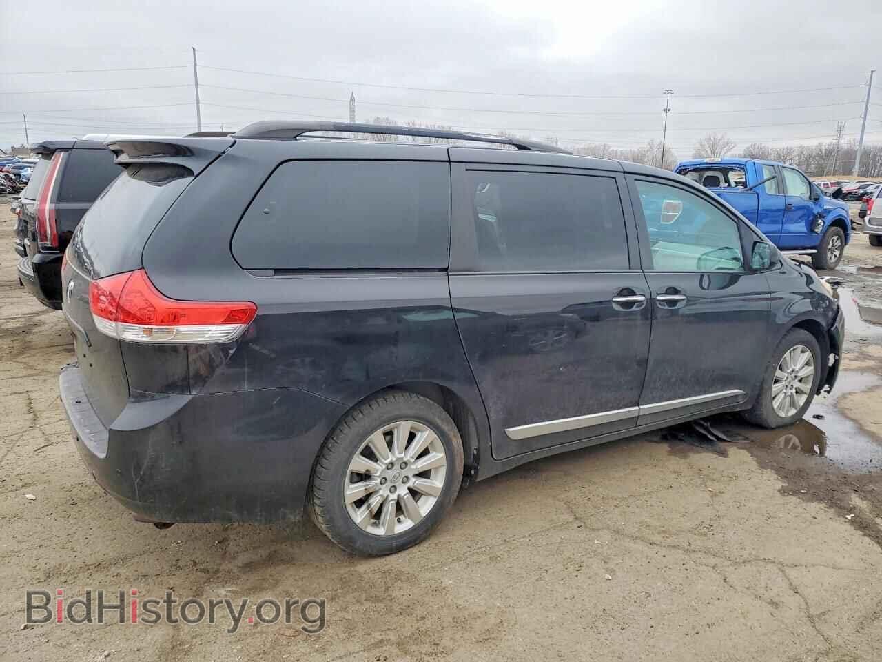 2013 TOYOTA SIENNA - VIN: 5TDDK3DC8DS061701 - Фото 3