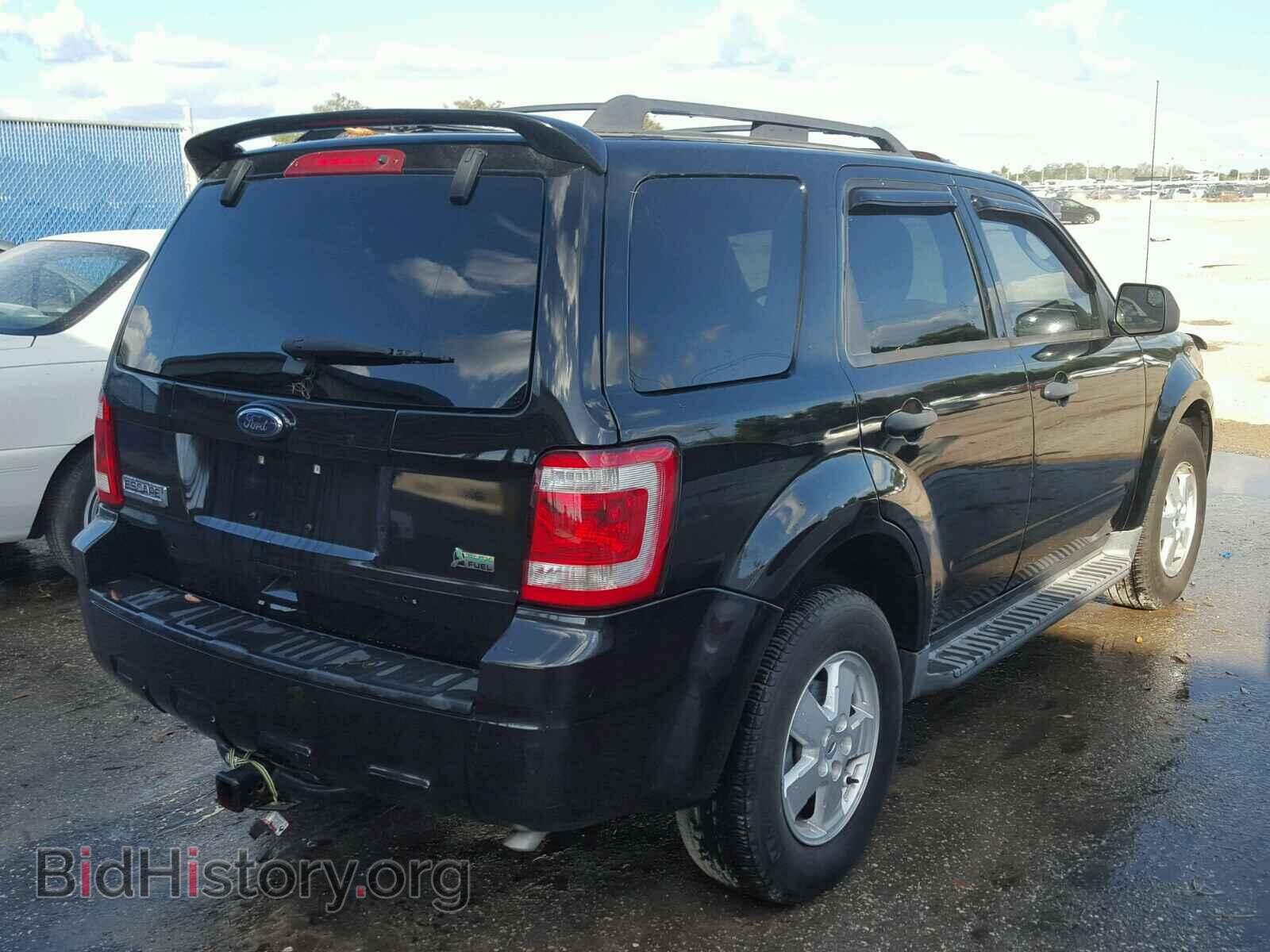 2011 FORD ESCAPE - VIN: 1FMCU0DG1BKA04215 - Фото 4