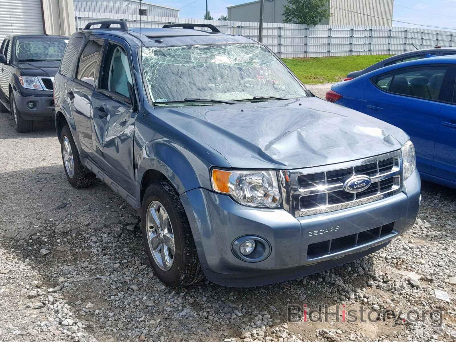 Photo 1FMCU0D70CKA98640 - FORD ESCAPE XLT 2012