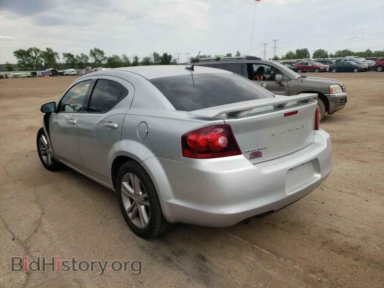 2011 DODGE AVENGER - VIN: 1B3BD1FG5BN573863 - Фото 3