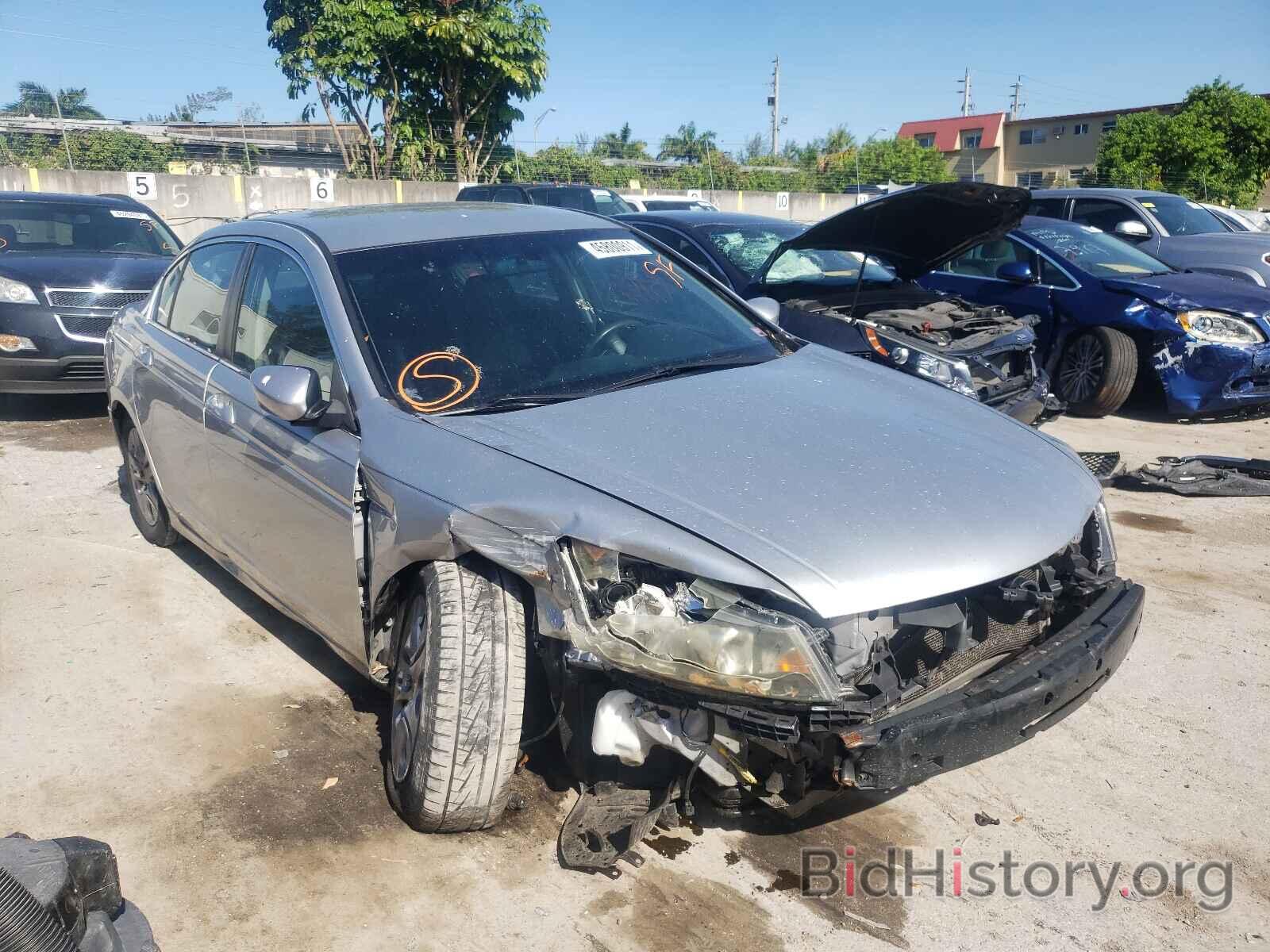 Photo 1HGCP2F68BA062650 - HONDA ACCORD 2011