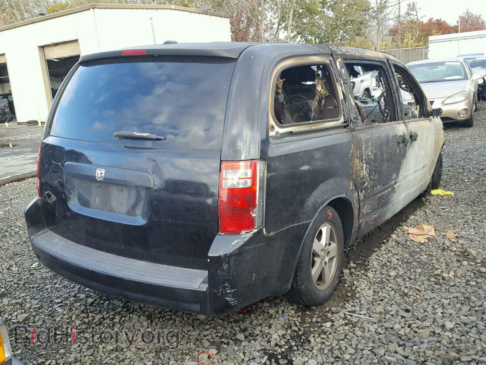 2009 DODGE CARAVAN - VIN: 1D8HN44E19B513407 - Фото 4