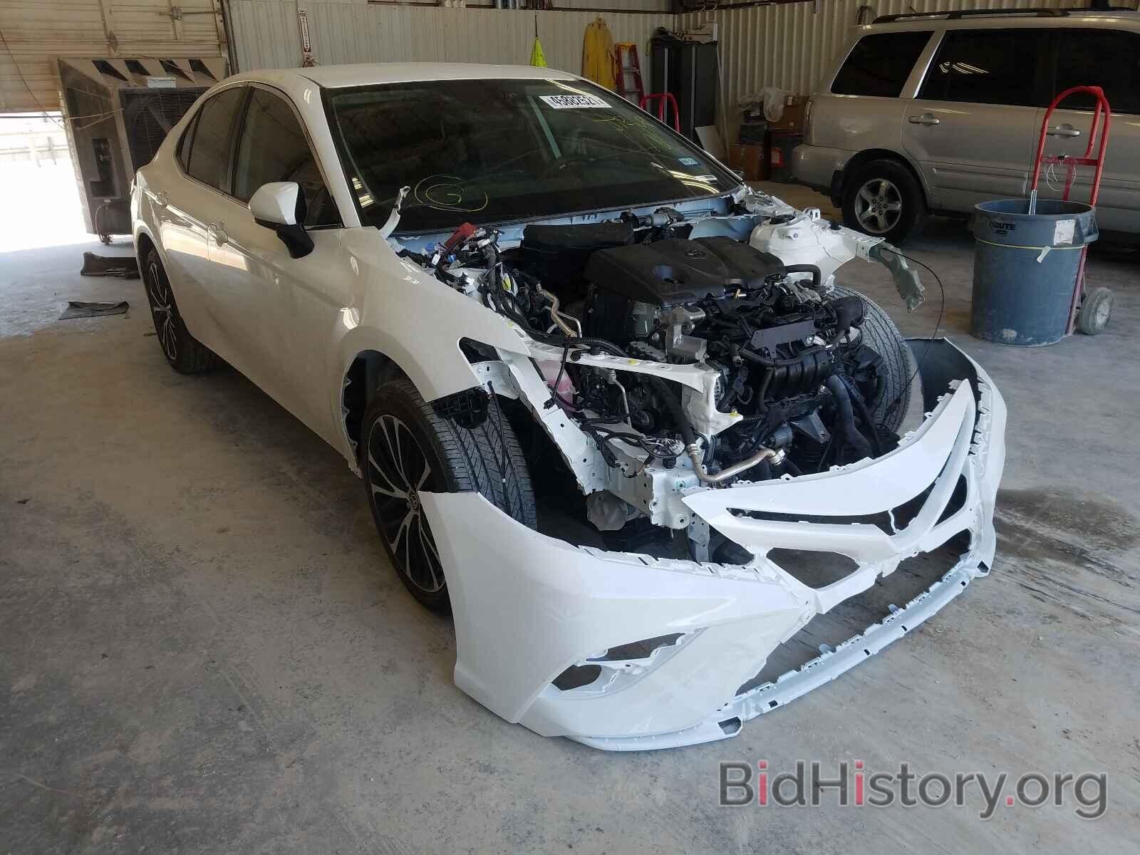 Photo 4T1G11AK0LU365434 - TOYOTA CAMRY 2020