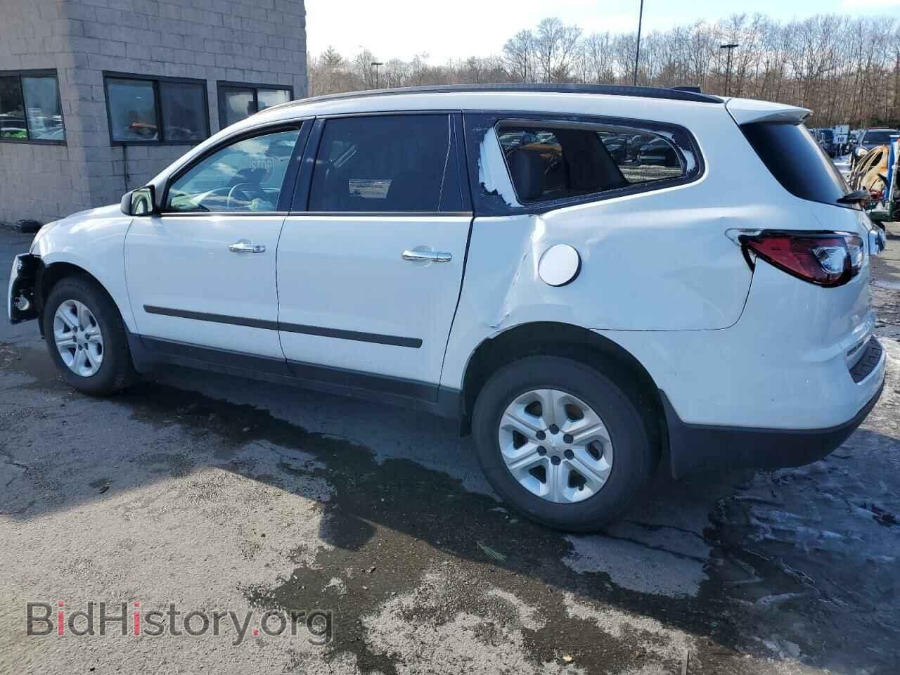 2017 CHEVROLET TRAVERSE - VIN: 1GNKRFED4HJ101603 - Фото 2