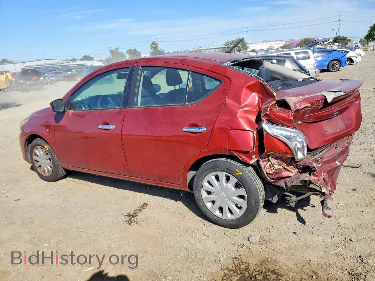 2019 NISSAN VERSA - VIN: 3N1CN7AP3KL875861 - Photo 2
