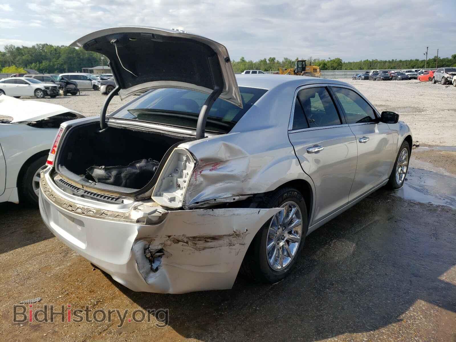 2012 CHRYSLER 300 - VIN: 2C3CCAET2CH308725 - Photo 4