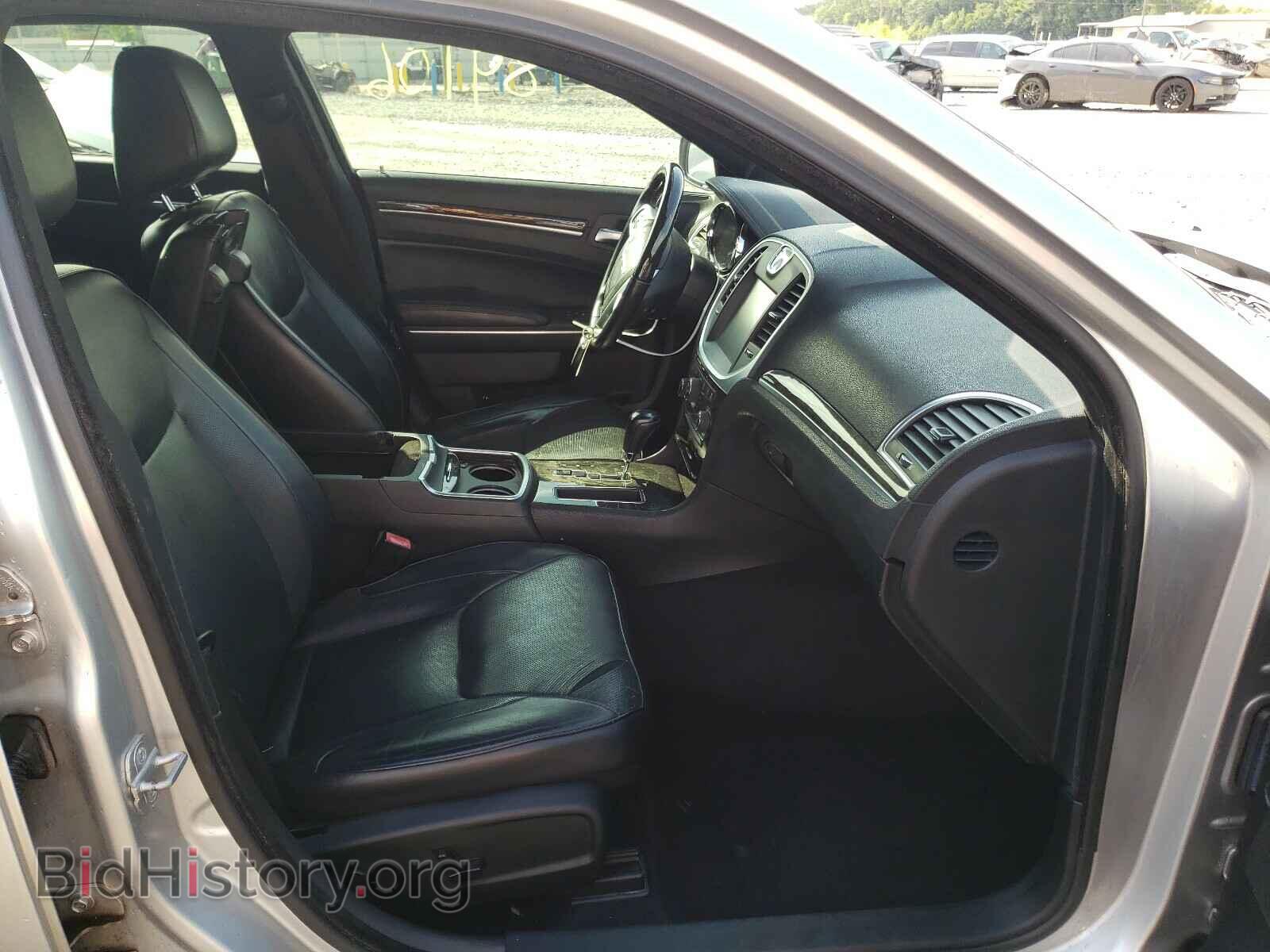 2012 CHRYSLER 300 - VIN: 2C3CCAET2CH308725 - Photo 5
