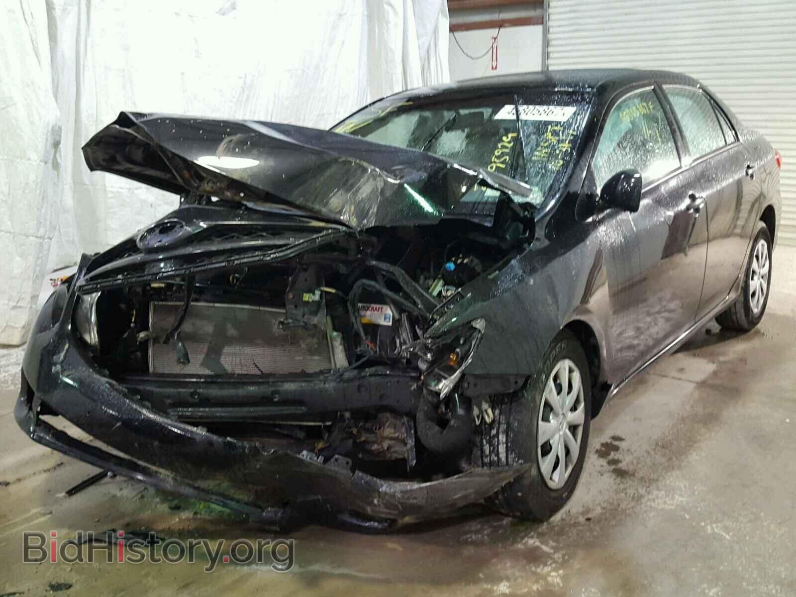 2011 TOYOTA COROLLA BA - VIN: 2T1BU4EE7BC701071 - Фото 2