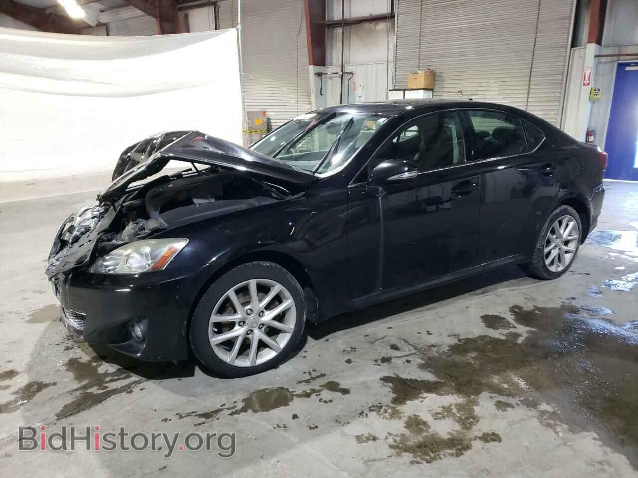 Photo JTHCF5C21B2035366 - LEXUS IS 2011