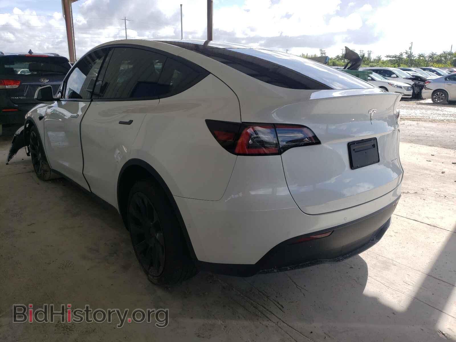2021 TESLA MODEL Y - VIN: 5YJYGDEE9MF079721 - Photo 3