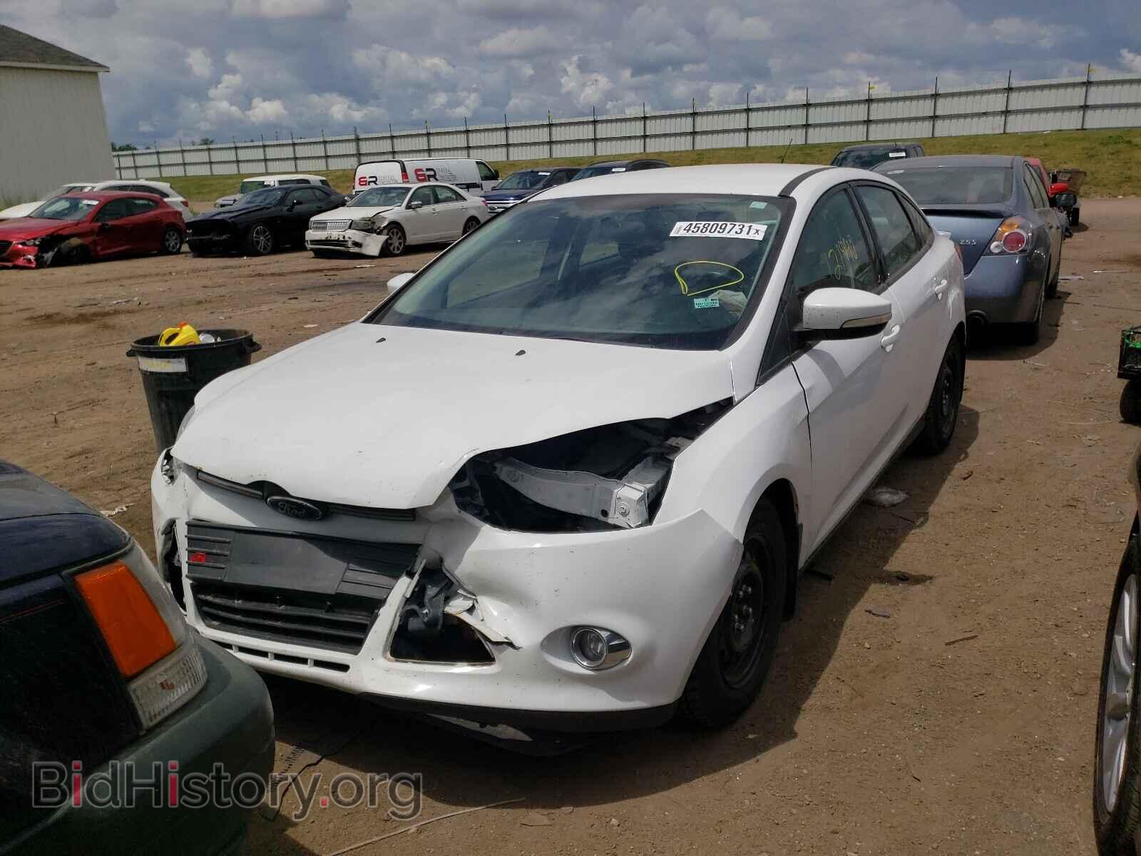 2014 FORD FOCUS - VIN: 1FADP3F28EL206900 - Фото 2