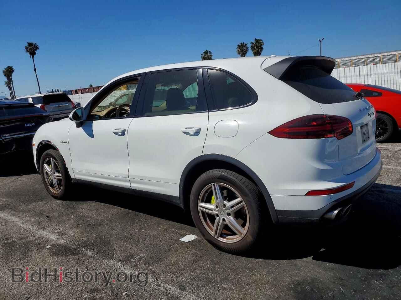 2016 PORSCHE CAYENNE - VIN: WP1AE2A27GLA58678 - Фото 2