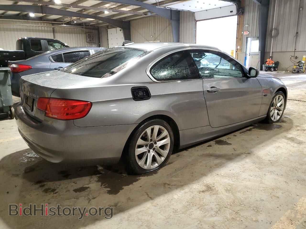 2012 BMW 3 SERIES - VIN: WBAKF3C51CE974414 - Фото 3