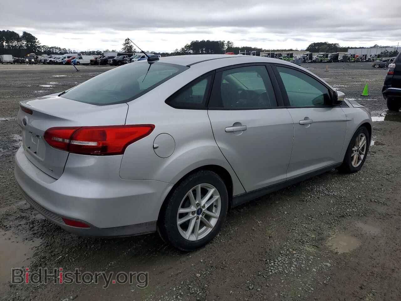 2017 FORD FOCUS - VIN: 1FADP3F25HL201528 - Фото 3