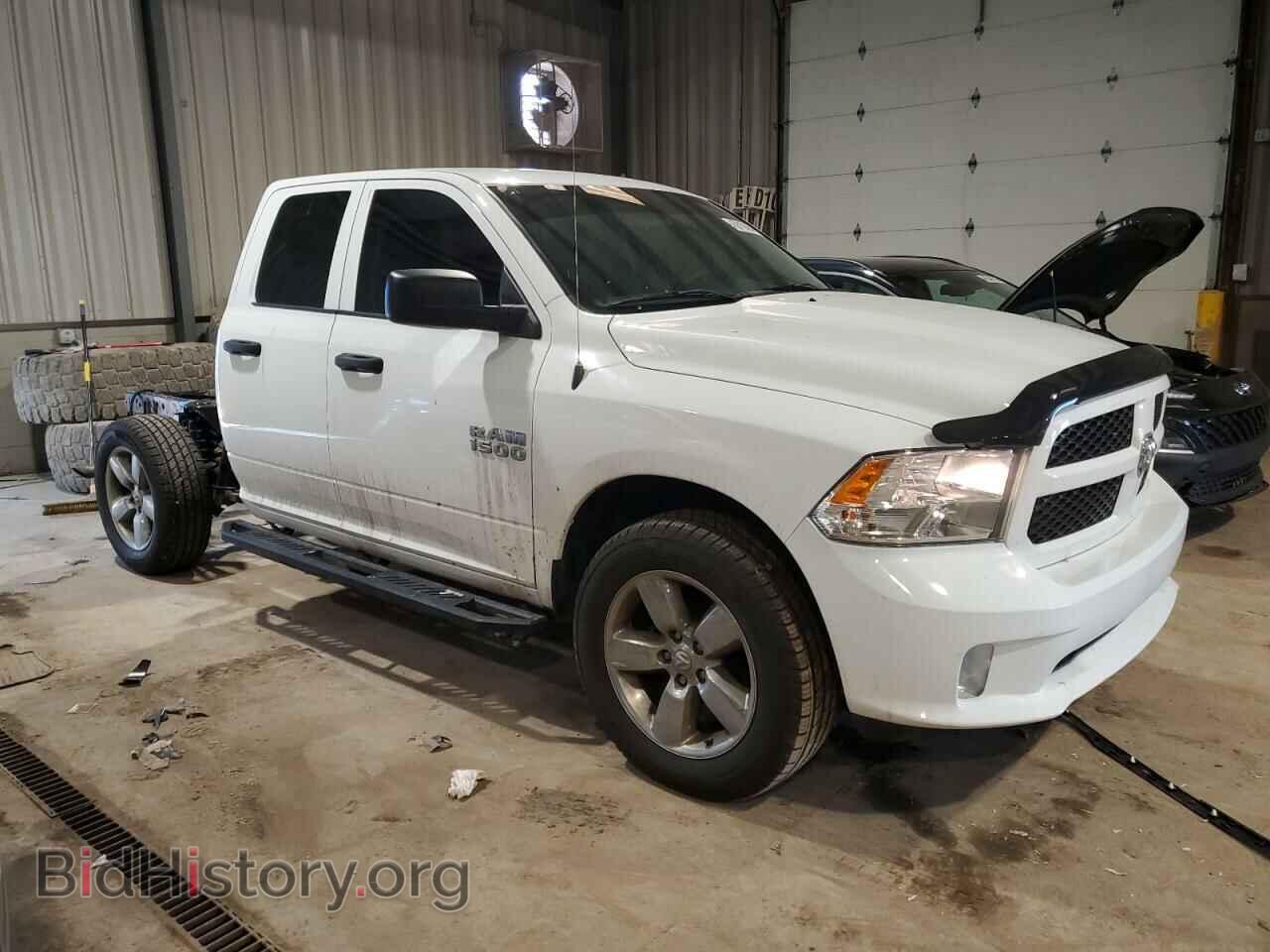 2018 RAM 1500 - VIN: 1C6RR7FG0JS320538 - Фото 4