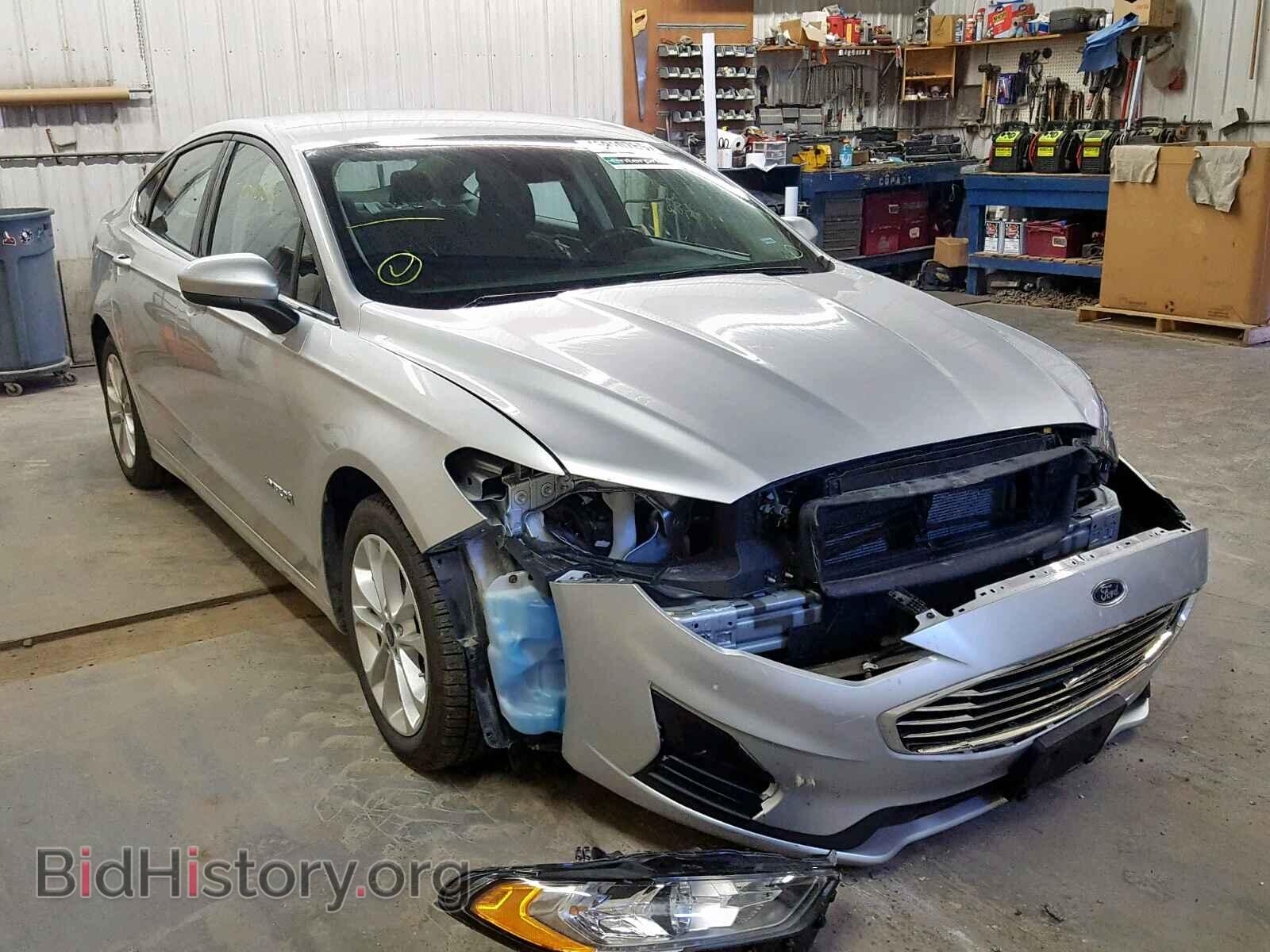 Фотография 3FA6P0LU4KR105363 - FORD FUSION SE 2019