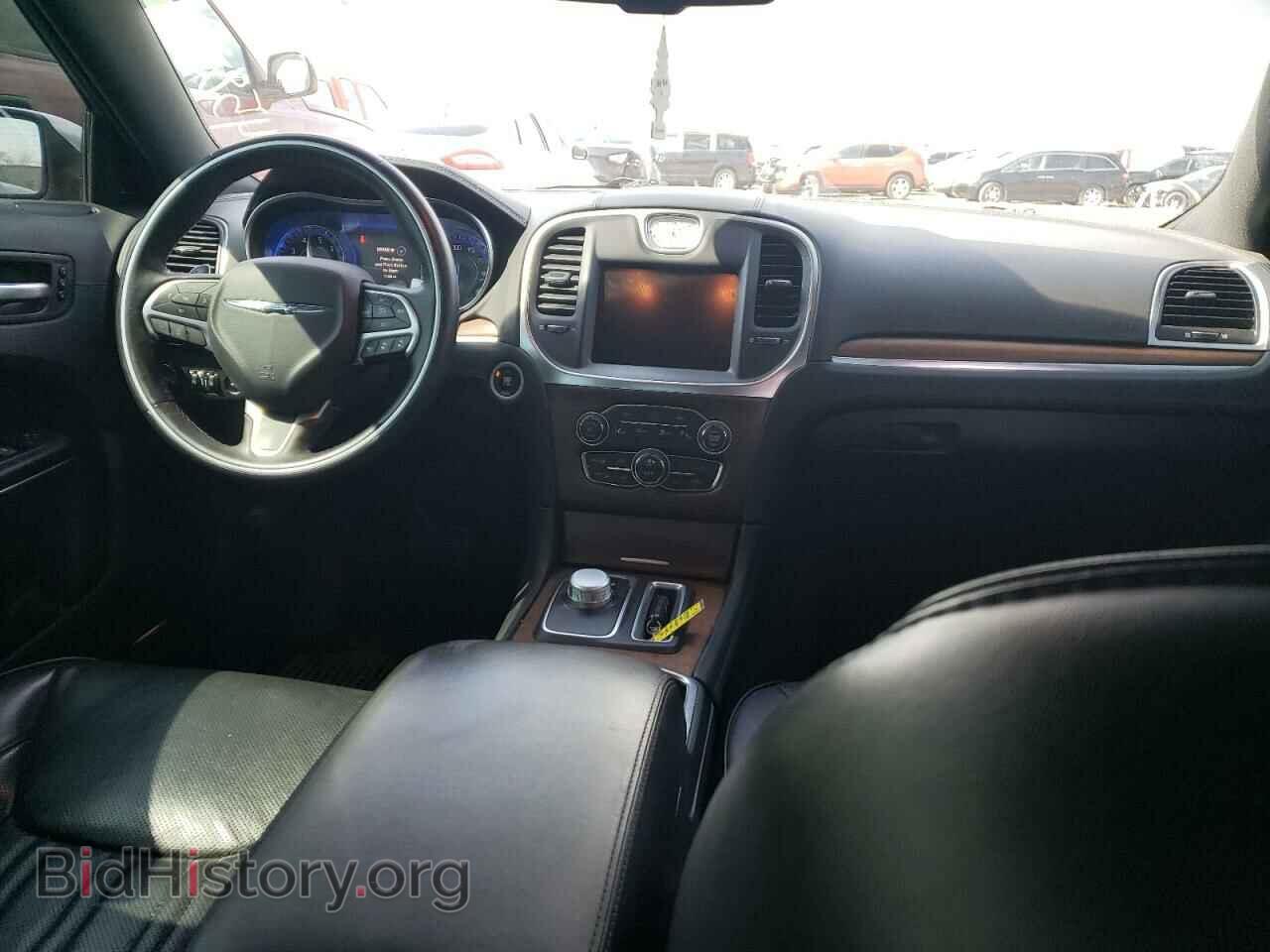 2016 CHRYSLER 300 - VIN: 2C3CCAPT9GH248462 - Фото 8