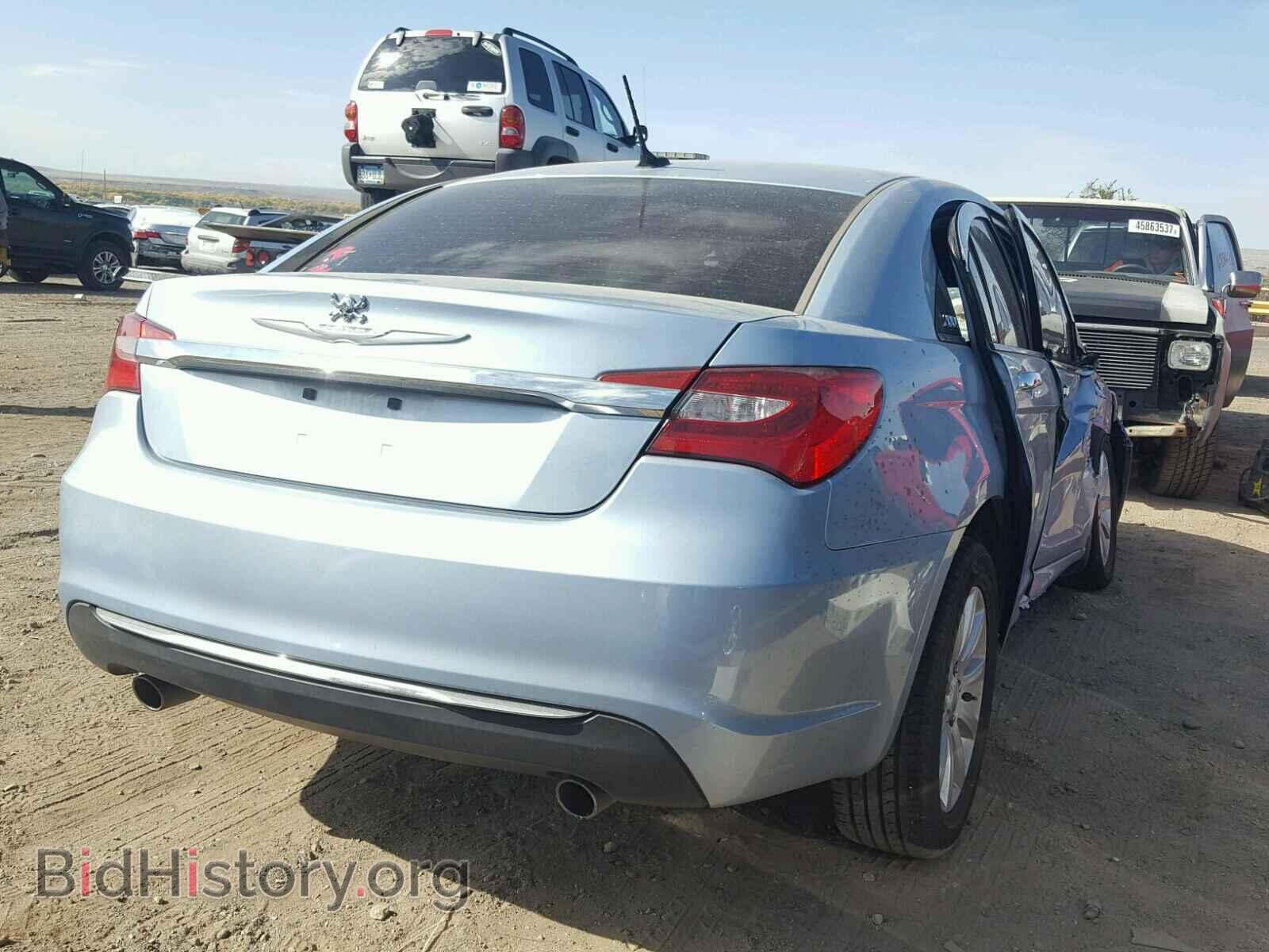 2013 CHRYSLER 200 - VIN: 1C3CCBCG9DN597798 - Photo 4