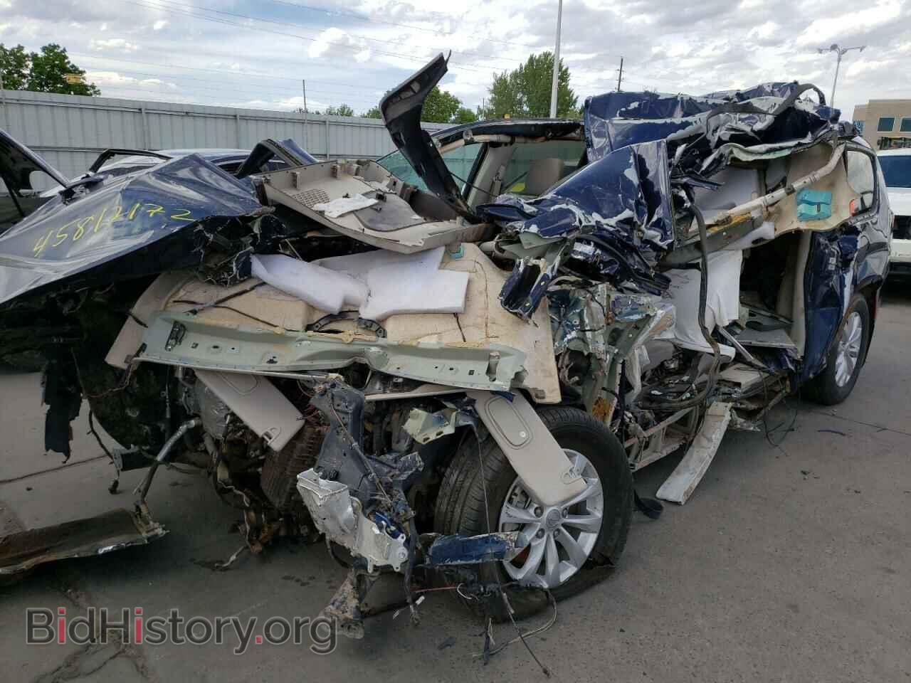 2017 CHRYSLER PACIFICA - VIN: 2C4RC1DG4HR529190 - Photo 2