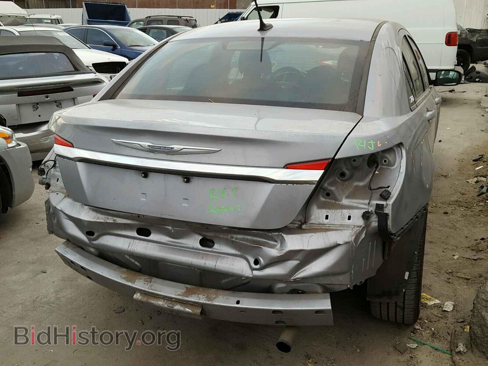 2013 CHRYSLER 200 - VIN: 1C3CCBAB0DN685646 - Фото 4