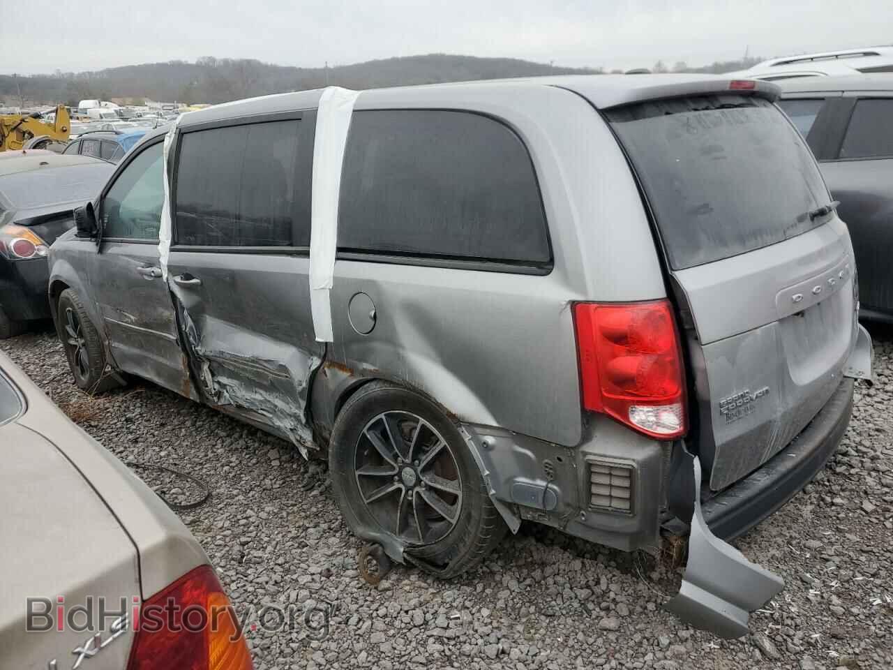 2017 DODGE CARAVAN - VIN: 2C4RDGEG5HR586531 - Photo 2