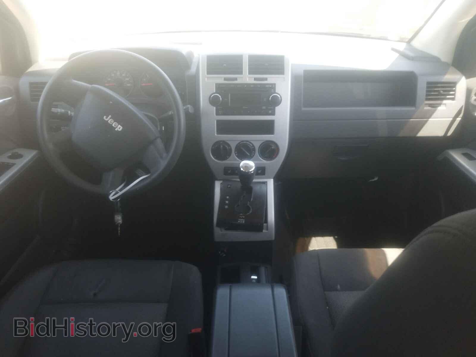 2008 JEEP COMPASS - VIN: 1J8FF47W68D730356 - Фото 9