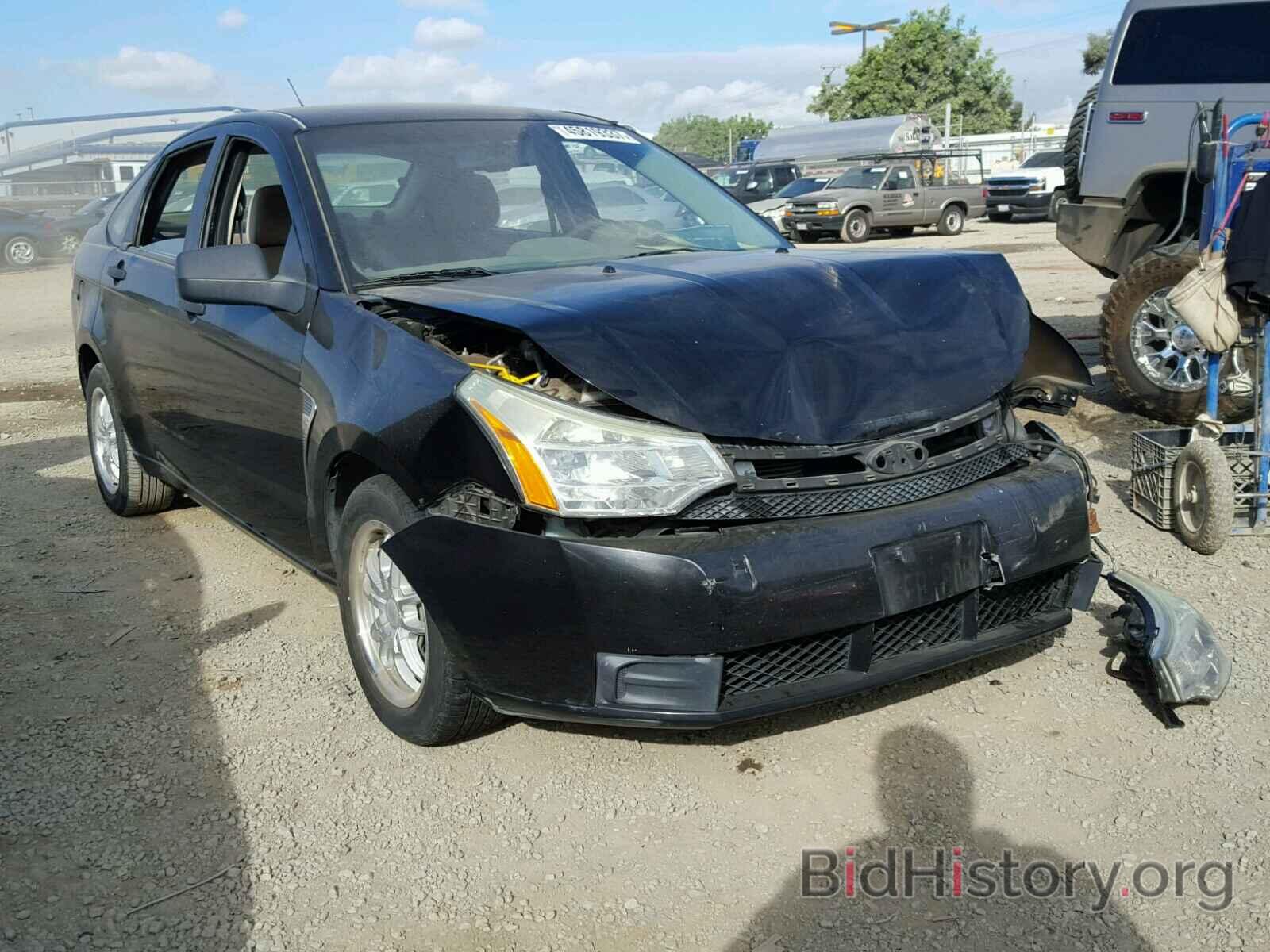 Photo 1FAHP35N08W299251 - FORD FOCUS 2008